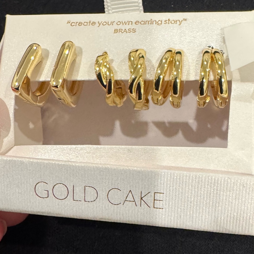 Trio of Women's Gold Hoop Earrings from the Gold Cake Shop-get in on the trend🔥
